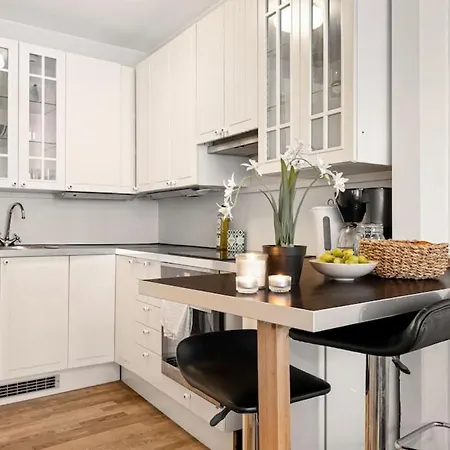 Dinbnb Homes I 4-apartment House In Idyllic Location Μπέργκεν