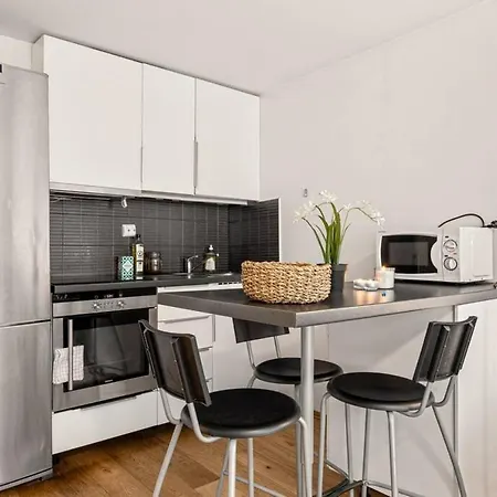 Dinbnb Homes I 4-apartment House In Idyllic Location Holiday home *